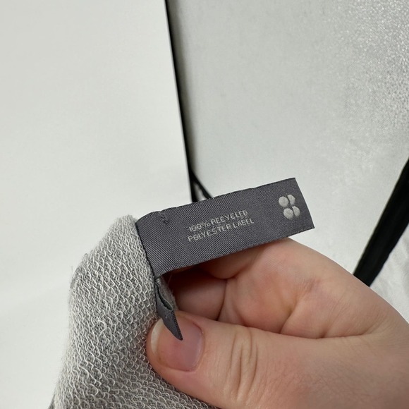 Sweaty Betty Gray Long Sleeve Crew Sweatshirt Top Split side Small - Picture 12 of 13